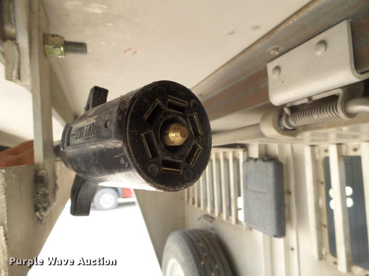 image for item DC4551 2014 Wilson PSGN-5730-T livestock trailer