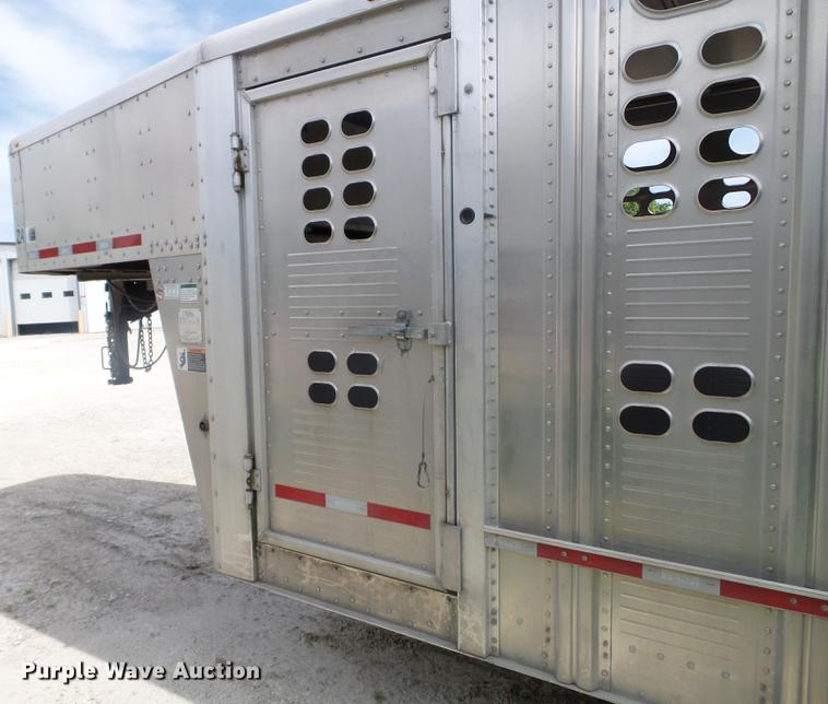 image for item DC4551 2014 Wilson PSGN-5730-T livestock trailer