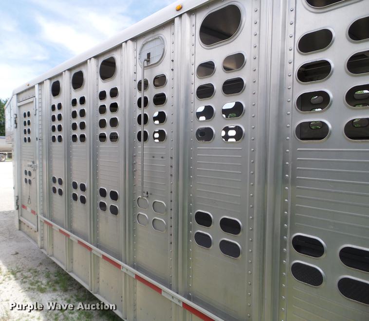 image for item DC4551 2014 Wilson PSGN-5730-T livestock trailer