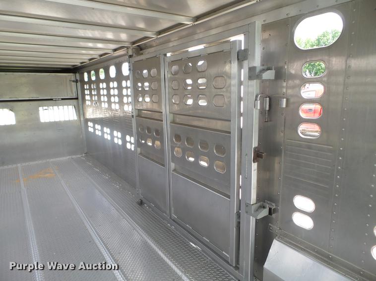 image for item DC4551 2014 Wilson PSGN-5730-T livestock trailer