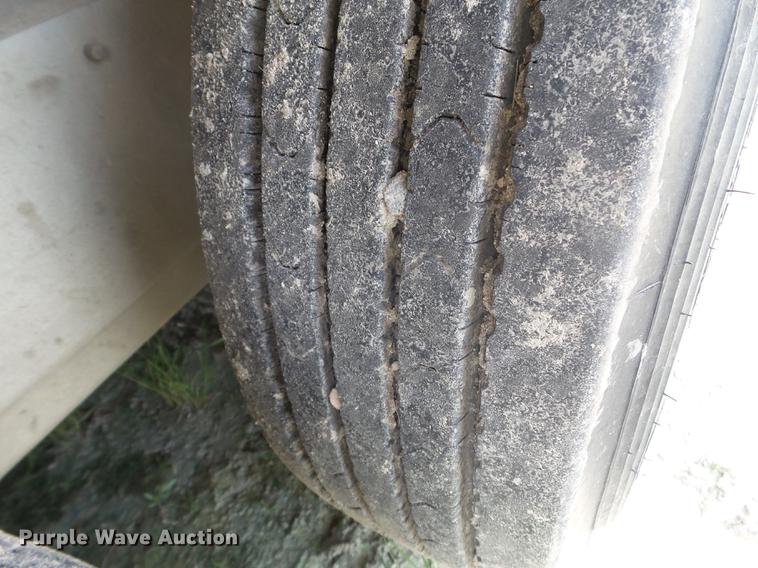 image for item DC4551 2014 Wilson PSGN-5730-T livestock trailer