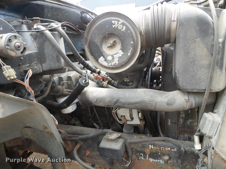 image for item DC4555 1990 Ford F800 feed delivery truck