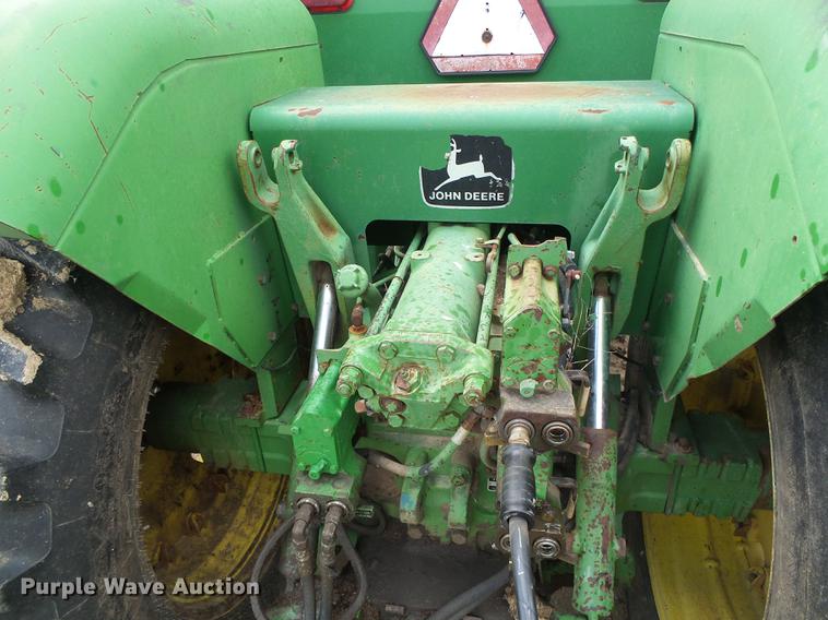 image for item DC5136 1981 John Deere 8640 4WD tractor