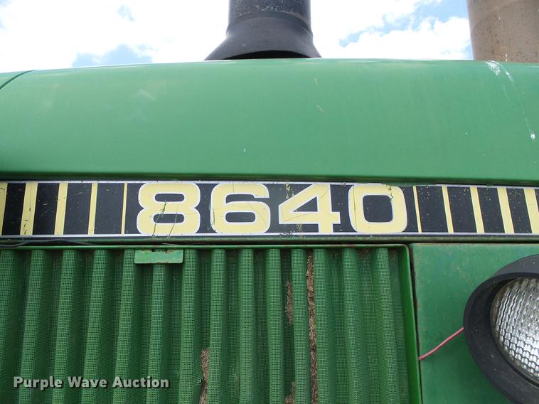image for item DC5136 1981 John Deere 8640 4WD tractor