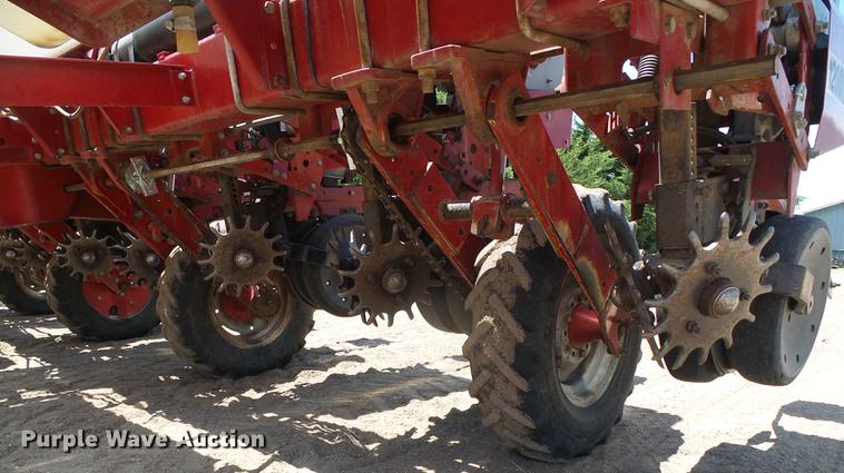 image for item DC5140 Case IH 1200 planter