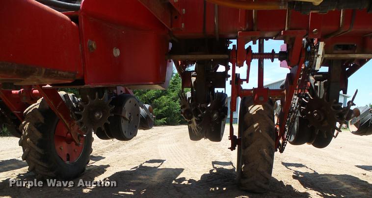 image for item DC5140 Case IH 1200 planter