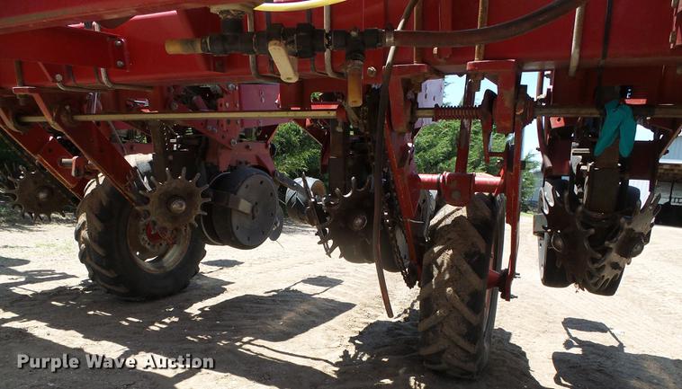 image for item DC5140 Case IH 1200 planter