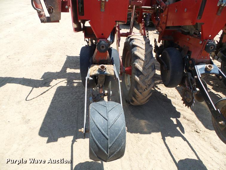 image for item DC5140 Case IH 1200 planter