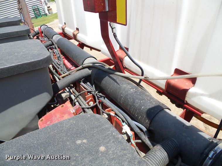 image for item DC5140 Case IH 1200 planter