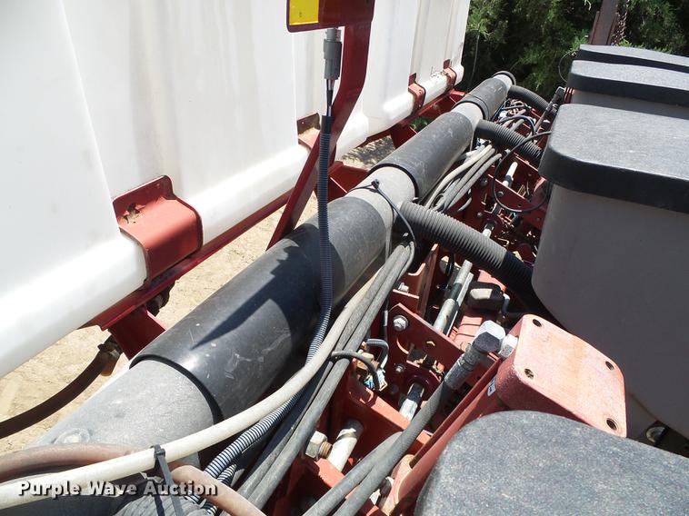 image for item DC5140 Case IH 1200 planter
