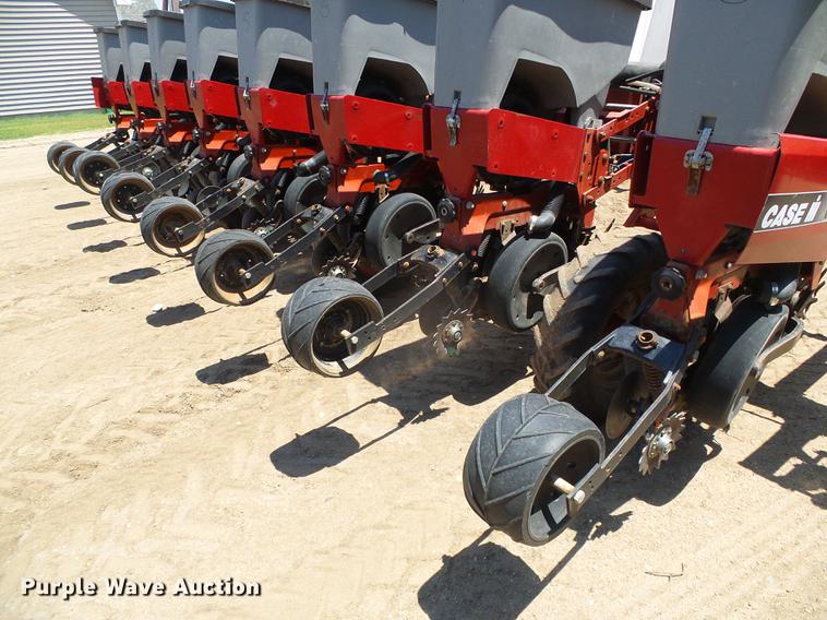 image for item DC5140 Case IH 1200 planter