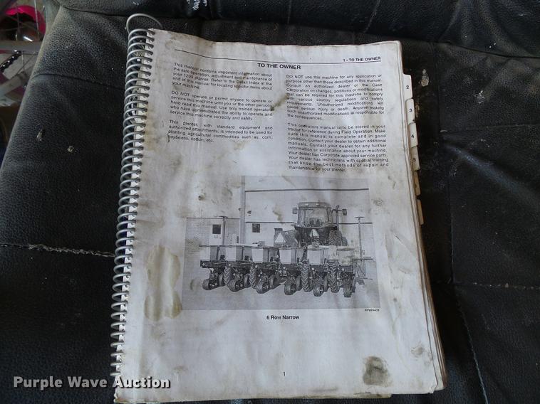 image for item DC5140 Case IH 1200 planter