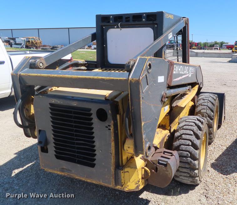 image for item DD6169 2002 New Holland LS180 skid steer
