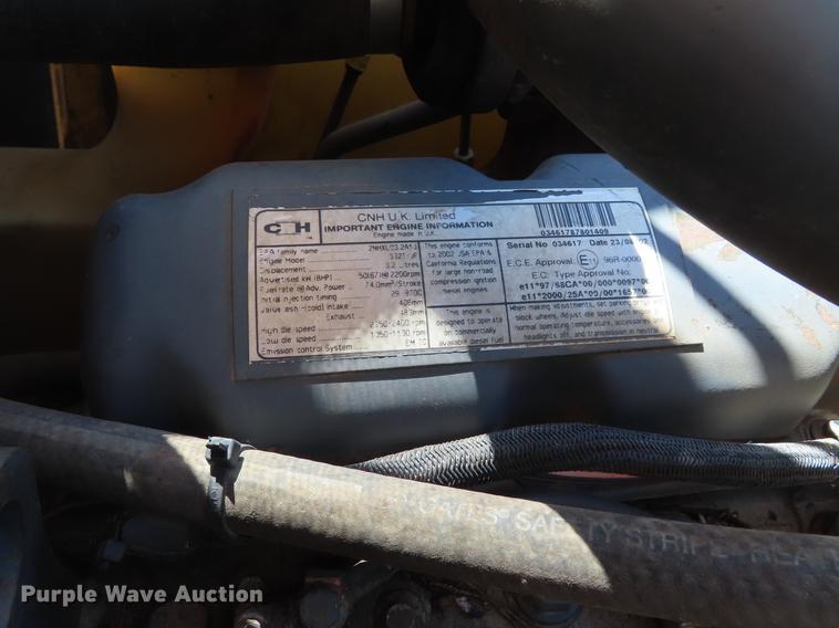 image for item DD6169 2002 New Holland LS180 skid steer