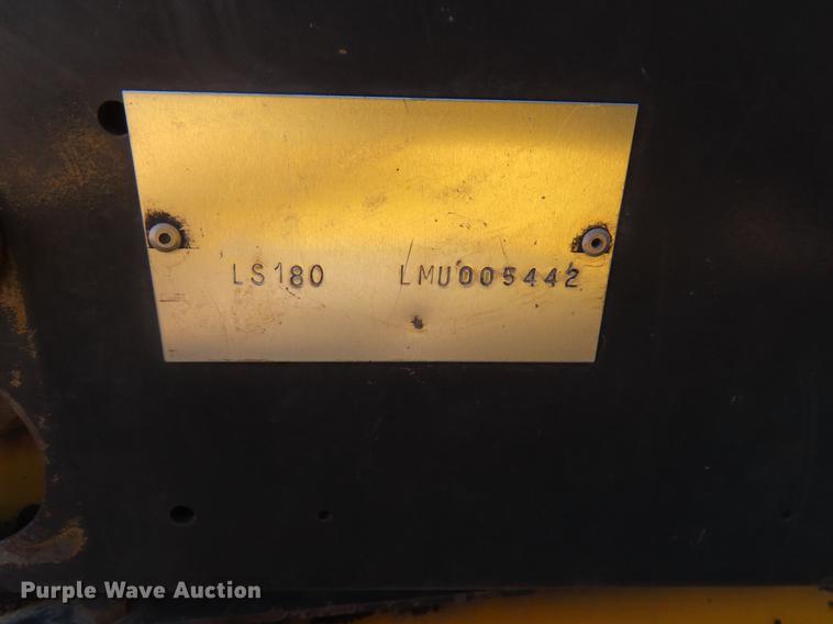 image for item DD6169 2002 New Holland LS180 skid steer