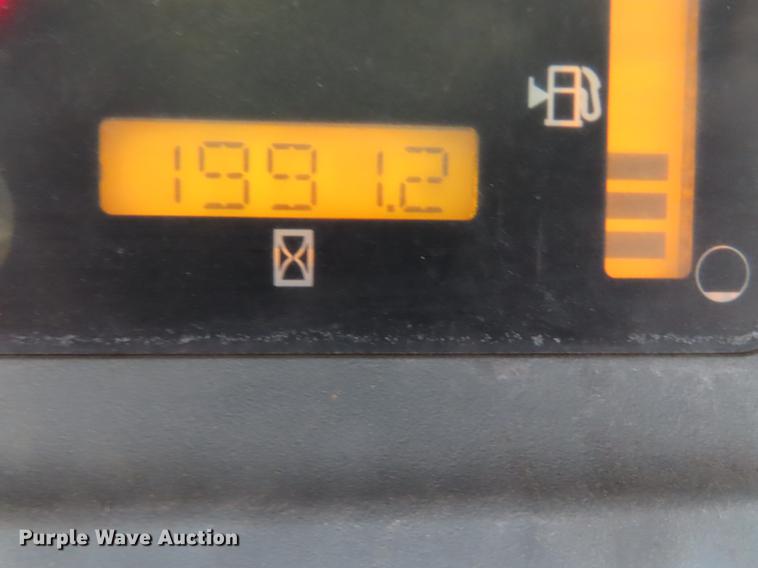 image for item DD6170 2005 New Holland LS185B skid steer