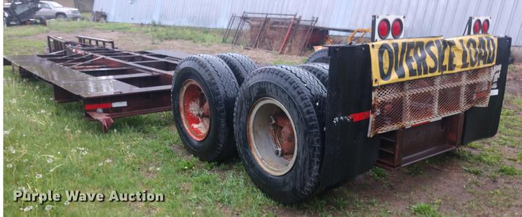 image for item DD6999 2012 Shopbuilt combine trailer