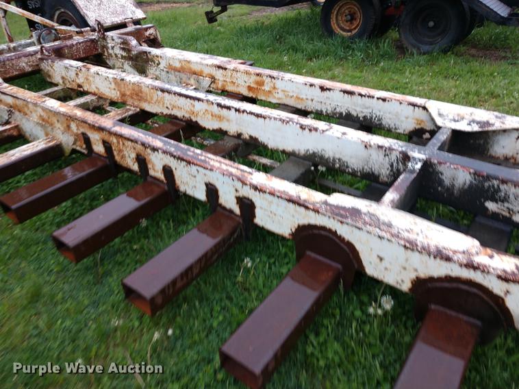 image for item DD7001 1980 Thompson combine trailer