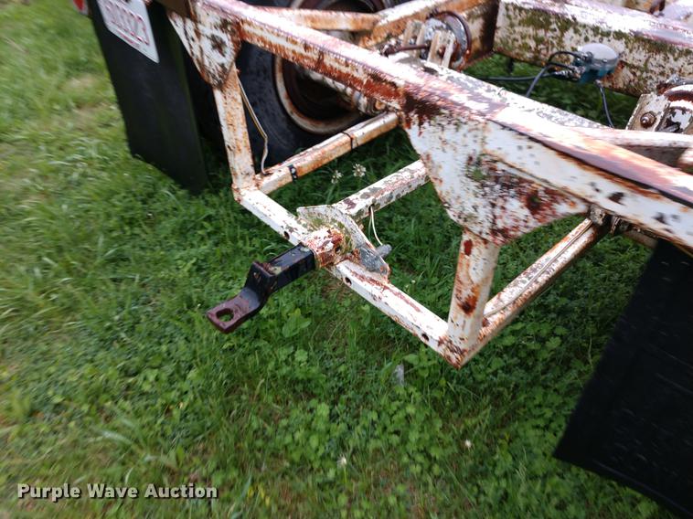 image for item DD7001 1980 Thompson combine trailer