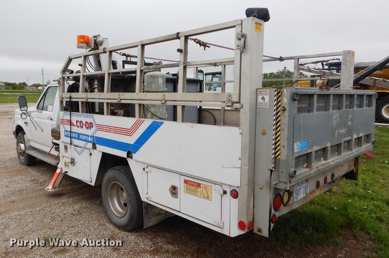 image for item DE1278 1997 Ford F450 Super Duty service truck with crane