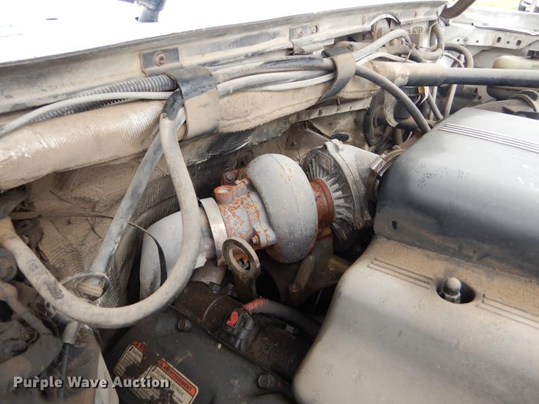 image for item DE1278 1997 Ford F450 Super Duty service truck with crane