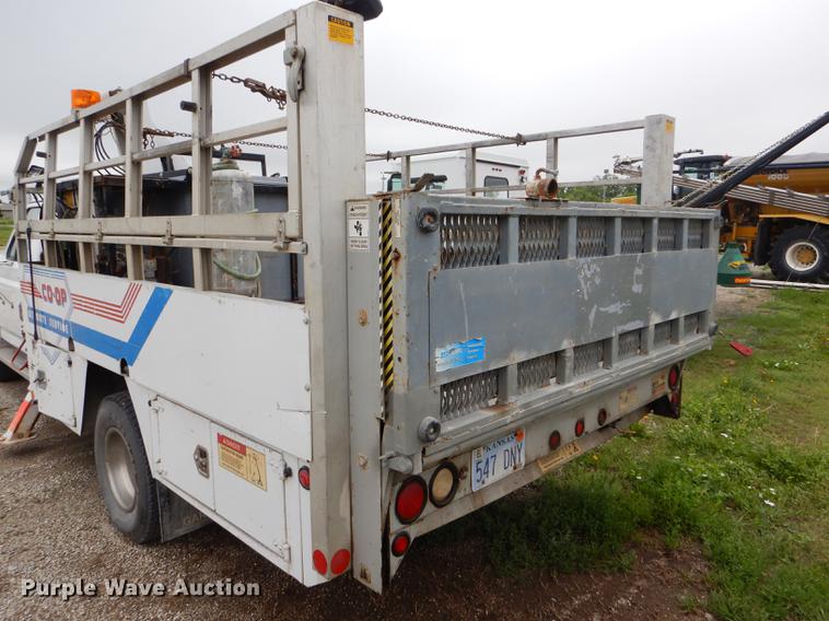 image for item DE1278 1997 Ford F450 Super Duty service truck with crane