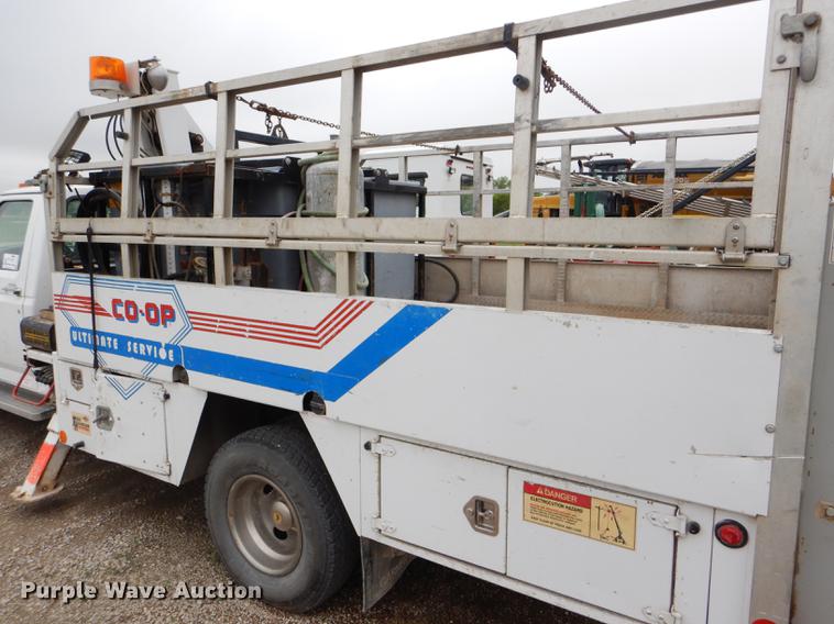 image for item DE1278 1997 Ford F450 Super Duty service truck with crane