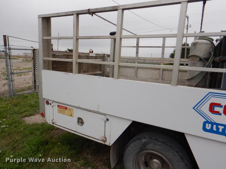 image for item DE1278 1997 Ford F450 Super Duty service truck with crane