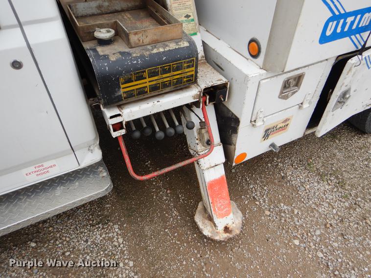 image for item DE1278 1997 Ford F450 Super Duty service truck with crane