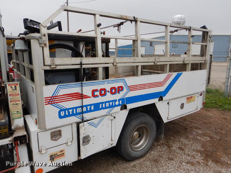 image for item DE1278 1997 Ford F450 Super Duty service truck with crane