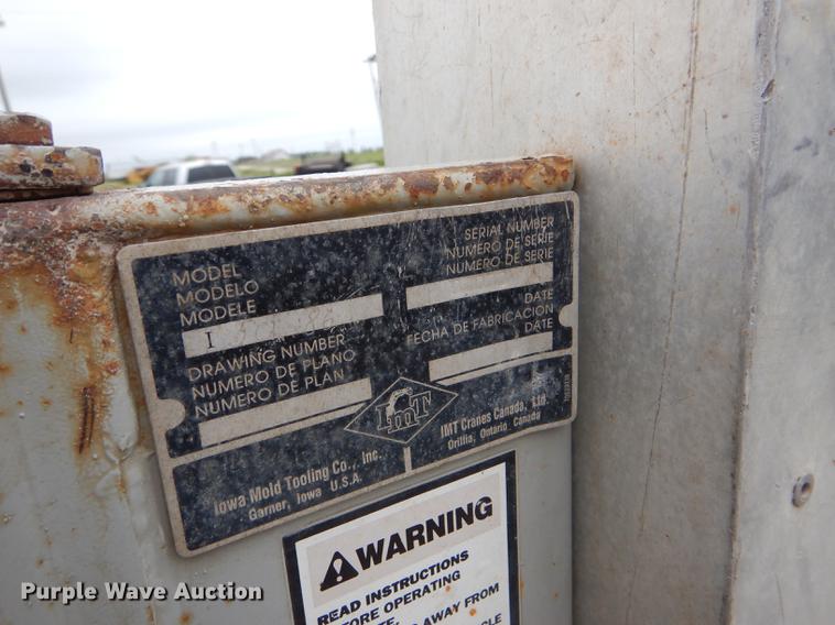 image for item DE1278 1997 Ford F450 Super Duty service truck with crane