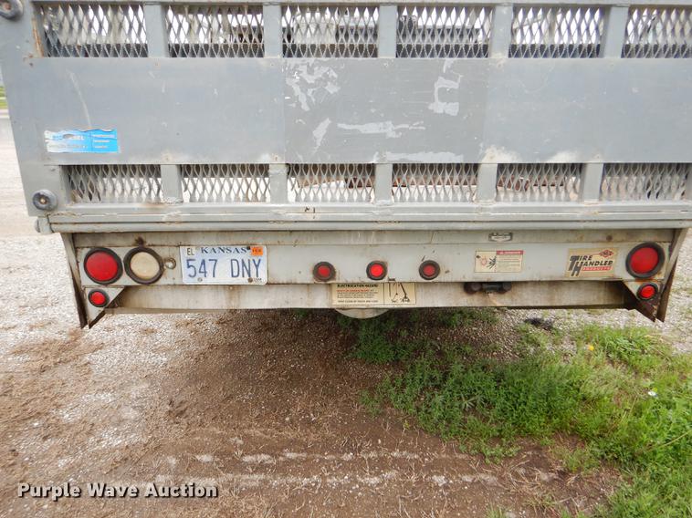 image for item DE1278 1997 Ford F450 Super Duty service truck with crane