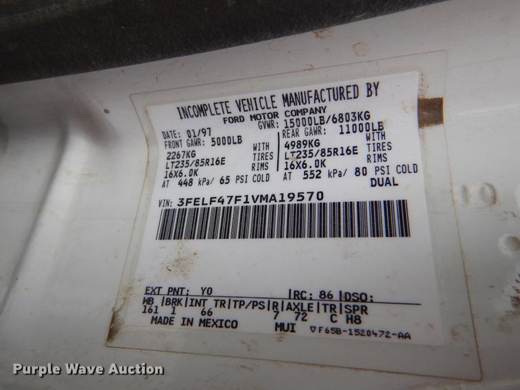 image for item DE1278 1997 Ford F450 Super Duty service truck with crane