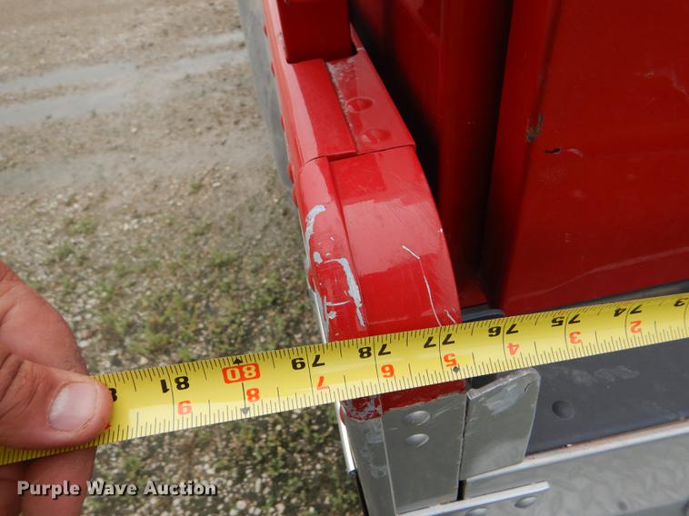 image for item DE1279 1984 Chevrolet P30 Grumman Olson tow truck