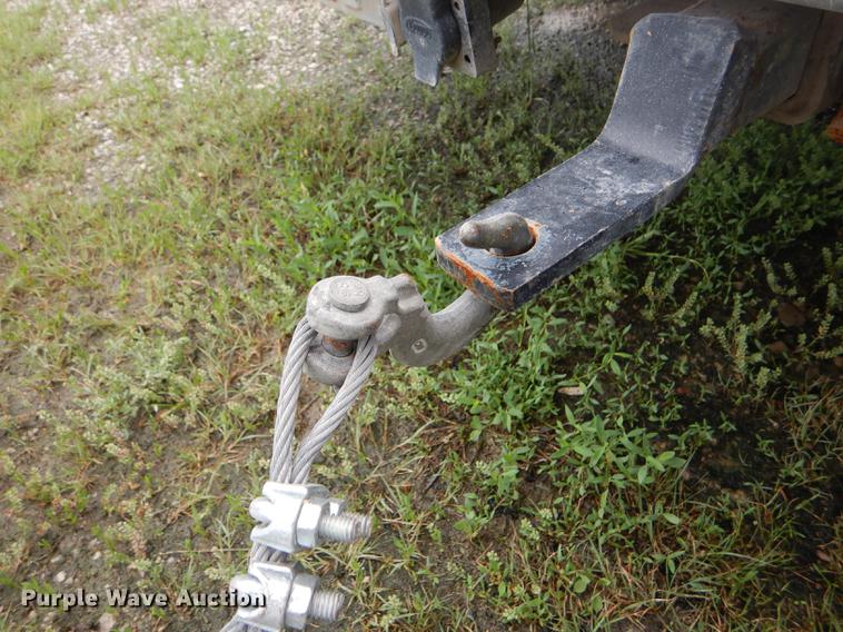 image for item DE1279 1984 Chevrolet P30 Grumman Olson tow truck