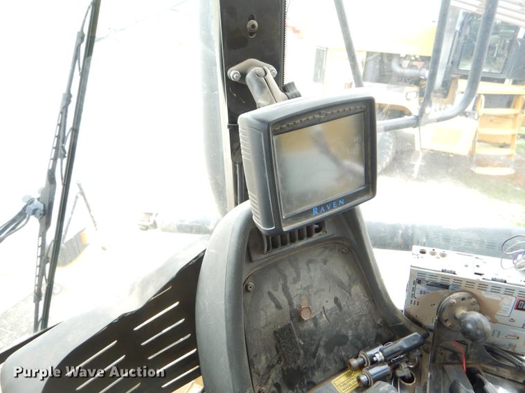 image for item DE1280 2002 Ag-Chem TerraGator 8104 applicator