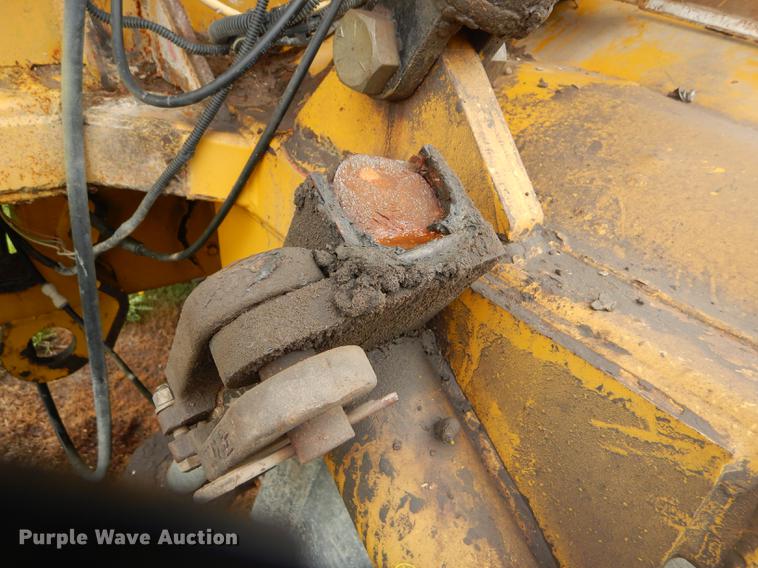 image for item DE1280 2002 Ag-Chem TerraGator 8104 applicator