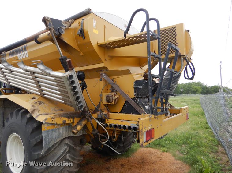 image for item DE1281 2001 Ag-Chem TerraGator 8104 applicator