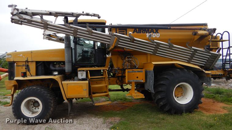 image for item DE1281 2001 Ag-Chem TerraGator 8104 applicator