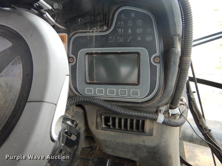 image for item DE1281 2001 Ag-Chem TerraGator 8104 applicator