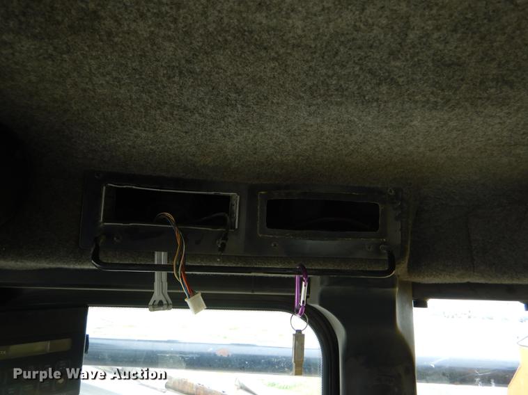 image for item DE1281 2001 Ag-Chem TerraGator 8104 applicator