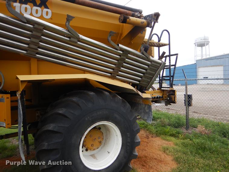 image for item DE1281 2001 Ag-Chem TerraGator 8104 applicator