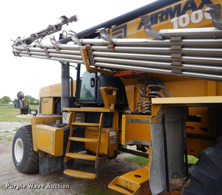 image for item DE1281 2001 Ag-Chem TerraGator 8104 applicator