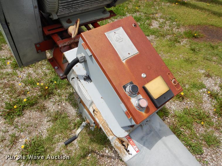 image for item DE1283 Hutchinson auger