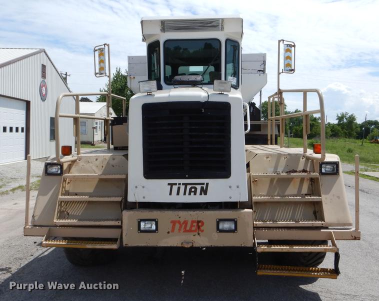 image for item DE8451 Tyler Titan 4300 applicator