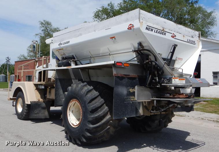 image for item DE8451 Tyler Titan 4300 applicator