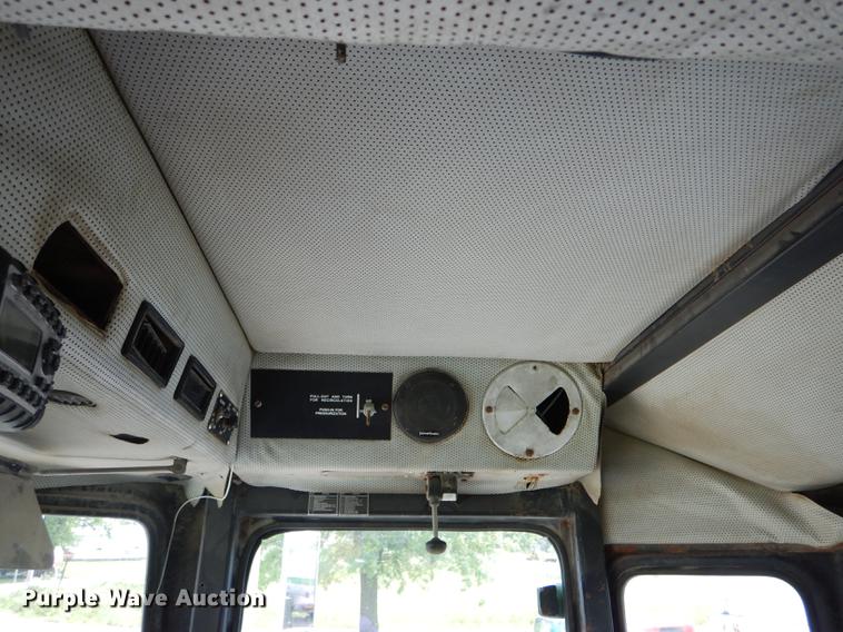 image for item DE8451 Tyler Titan 4300 applicator