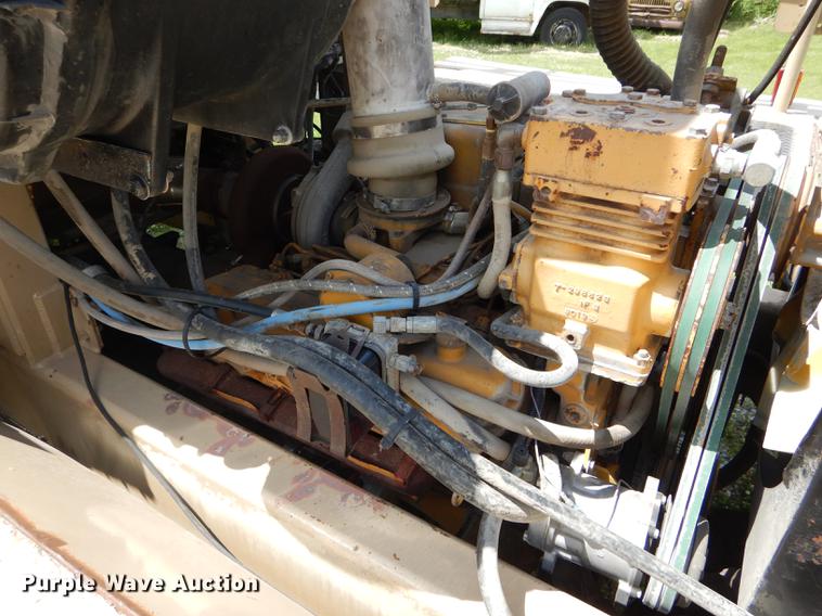 image for item DE8451 Tyler Titan 4300 applicator