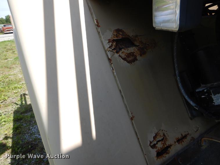 image for item DE8451 Tyler Titan 4300 applicator