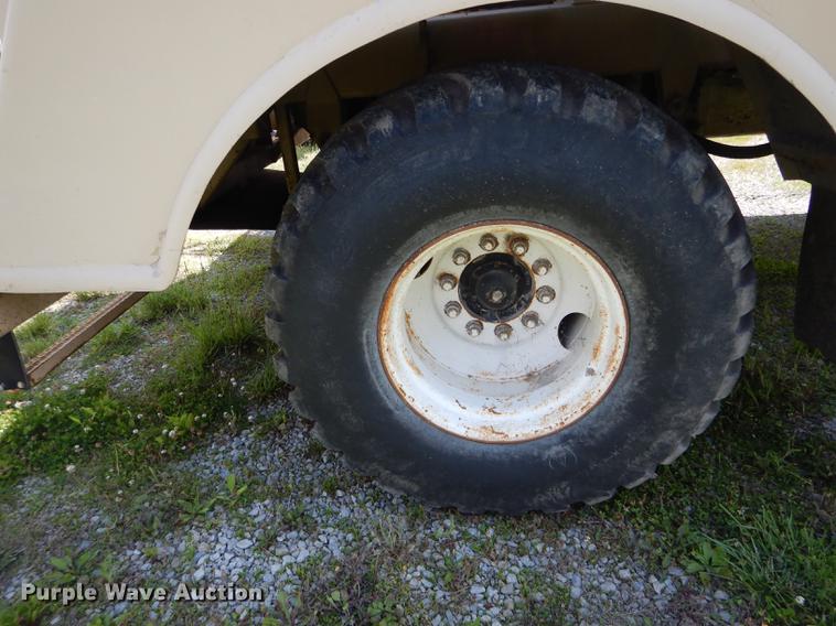 image for item DE8451 Tyler Titan 4300 applicator